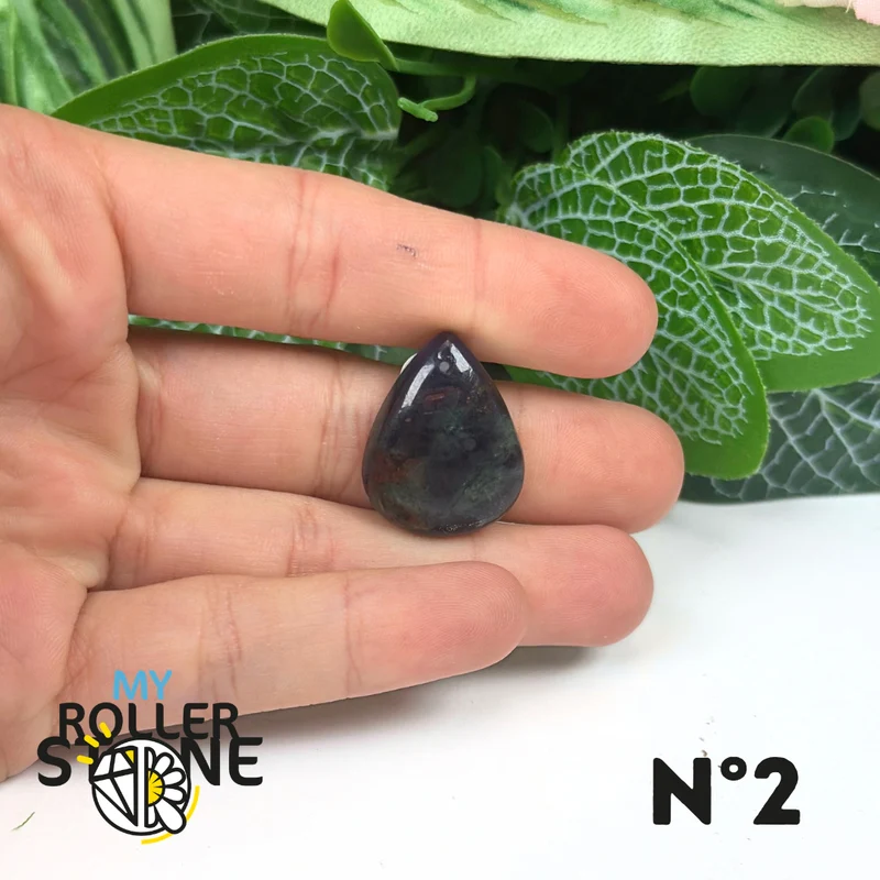 Colgante de iolita y piedra solar (perforado)