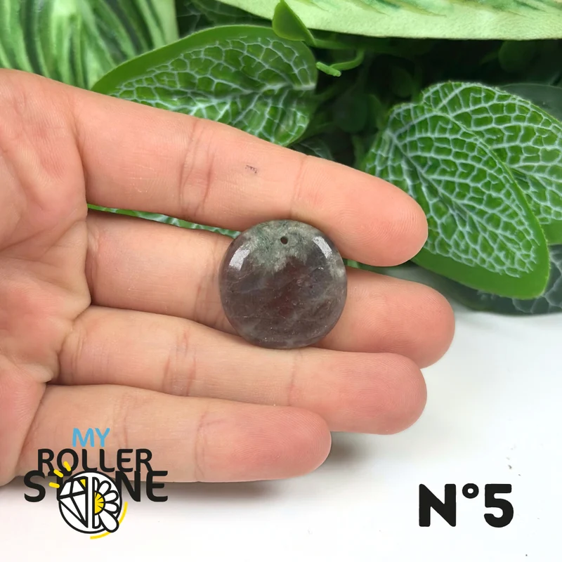 Colgante de iolita y piedra solar (perforado)