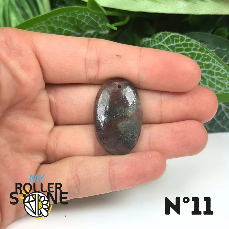 Colgante de iolita y piedra solar (perforado)