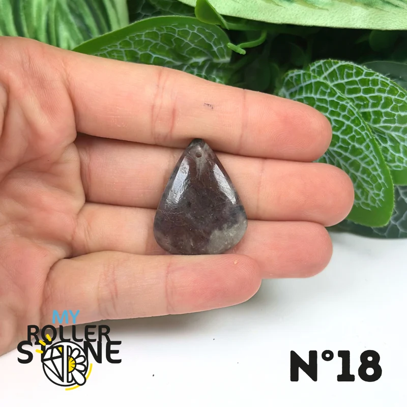 Colgante de iolita y piedra solar (perforado)