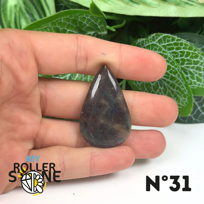 Colgante de iolita y piedra solar (perforado)
