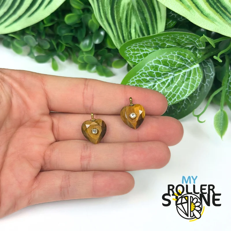 Colgante de corazón facetado con amazonita, ojo de tigre y amatista – Acero inoxidable 304 chapado en oro