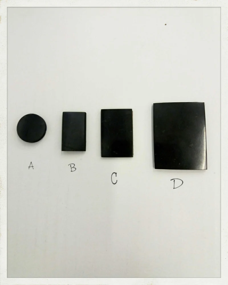 Placas adhesivas de shungit para el móvil