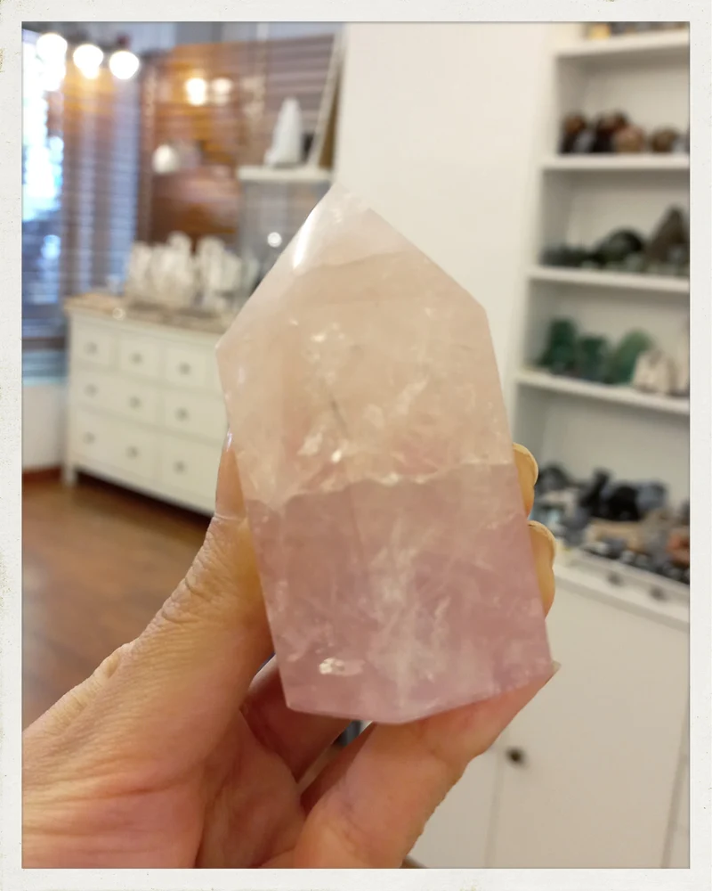 Puntas pulidas de cuarzo rosa