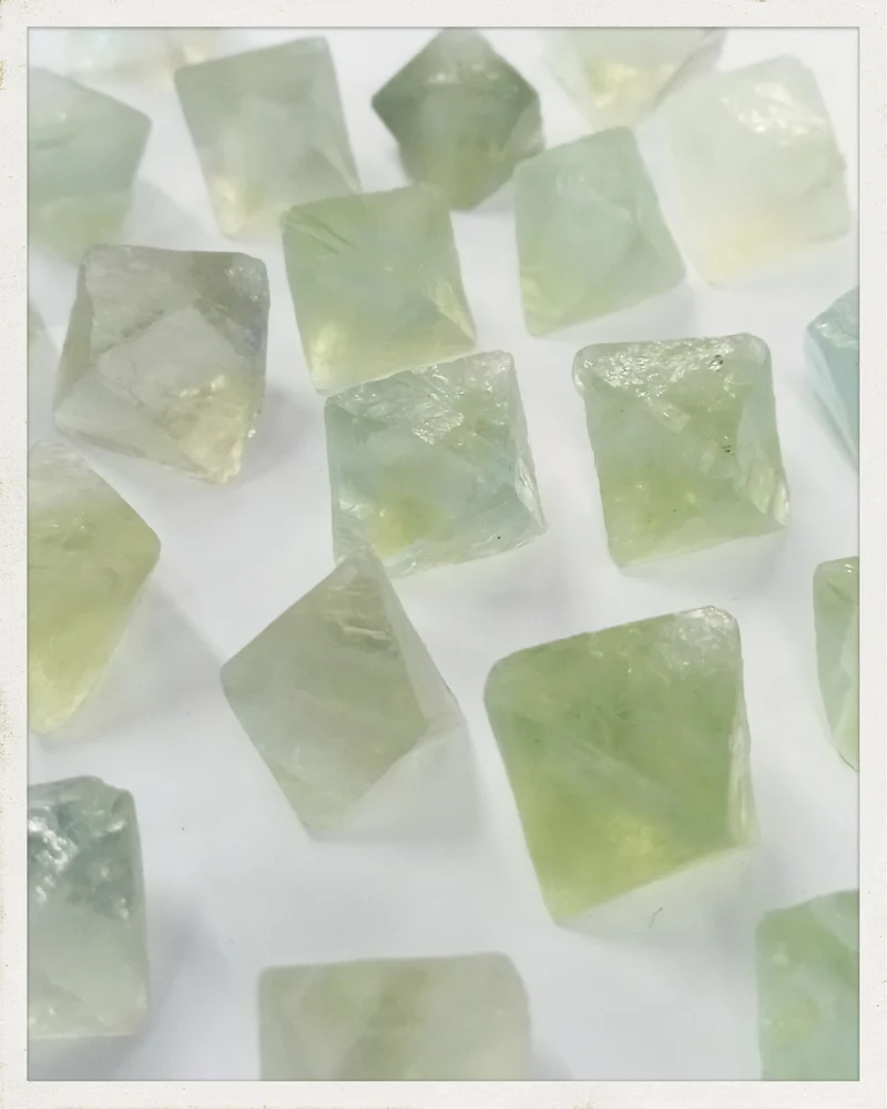Fluorita (octaedros de exfoliación)