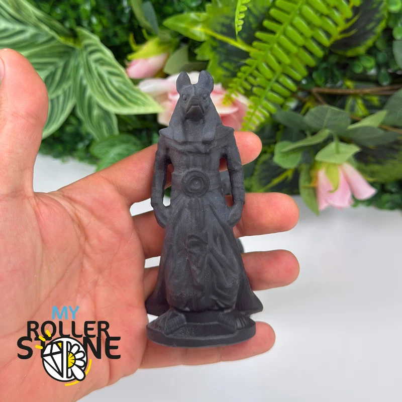 Anubis en obsidiana negra