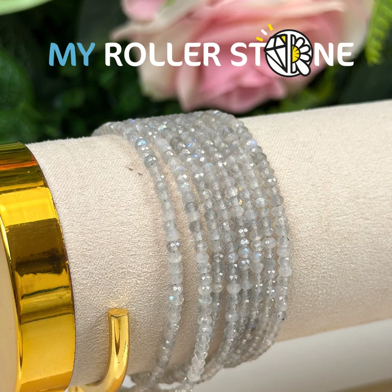 Pulsera de cuentas facetadas de labradorita con cierre de plata 925.