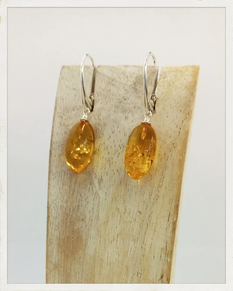 Pendientes ovalados de ámbar y plata (EXCLUSIVO ONLINE)