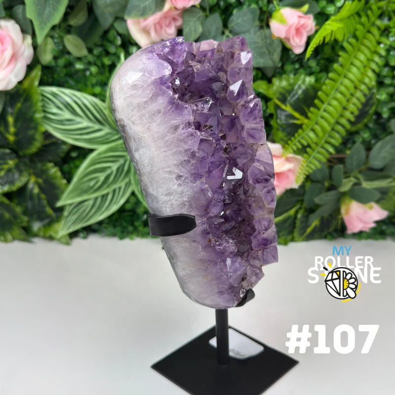 Geoda de amatista en el soporte n.° 107