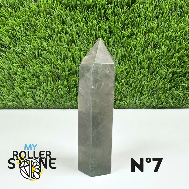 Puntas de piedra de fluorita arcoíris