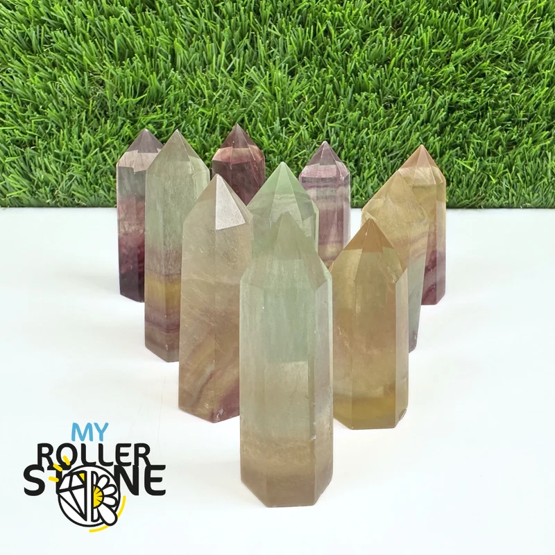 Puntas de piedra de fluorita arcoíris pastel