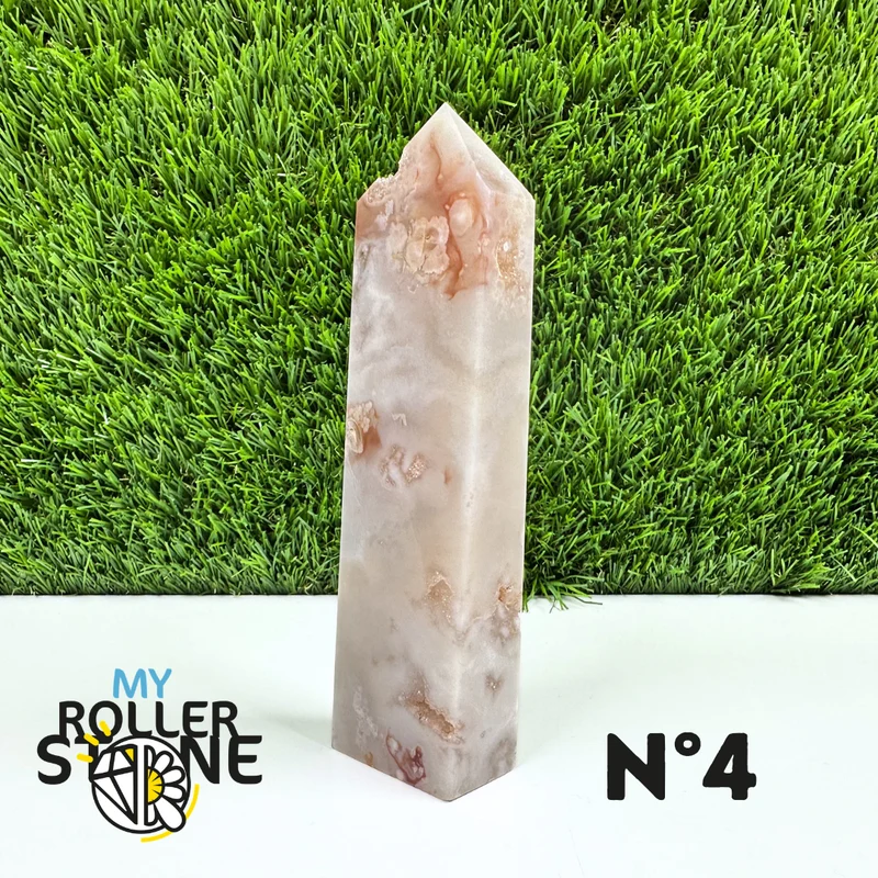 Piedra puntiaguda rectangular con flor de ágata