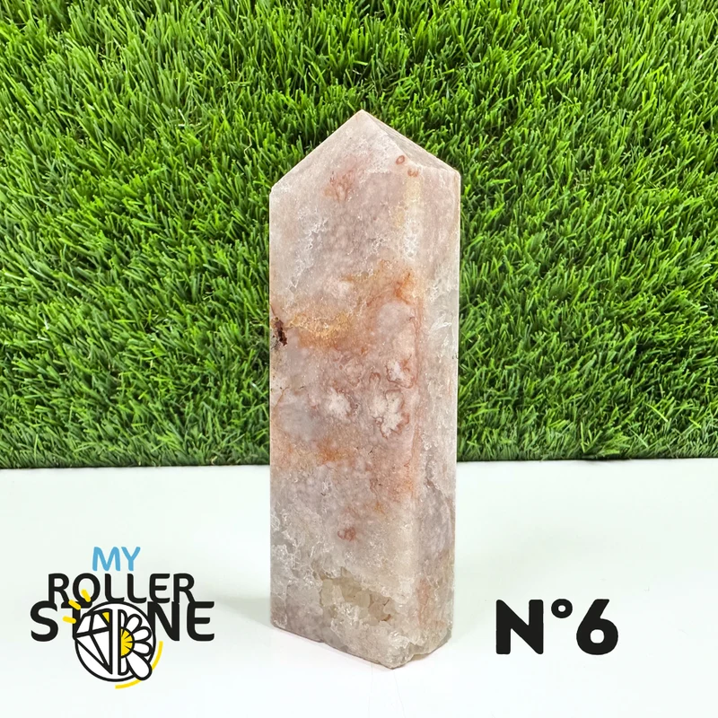 Piedra puntiaguda rectangular con flor de ágata