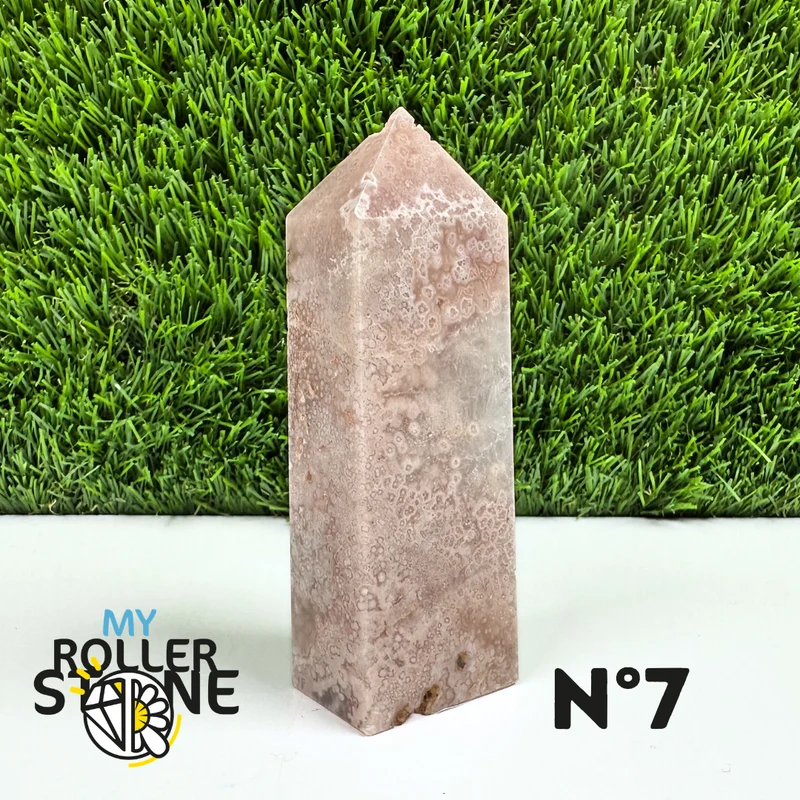 Piedra puntiaguda rectangular con flor de ágata