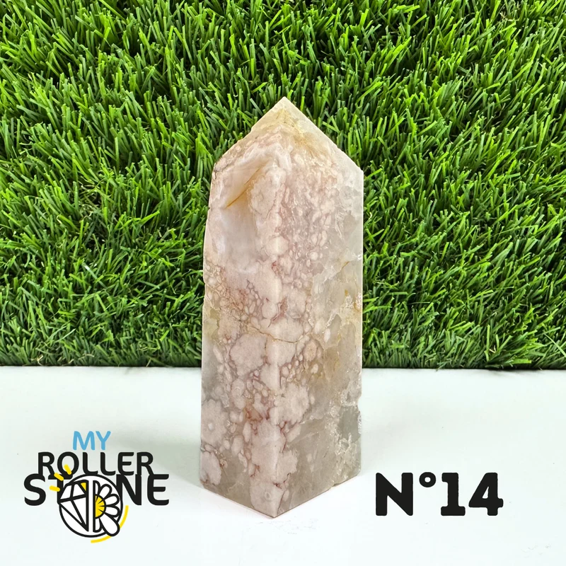 Piedra puntiaguda rectangular con flor de ágata