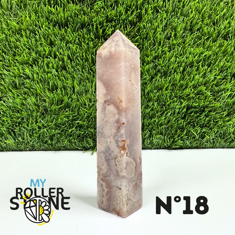 Piedra puntiaguda rectangular con flor de ágata