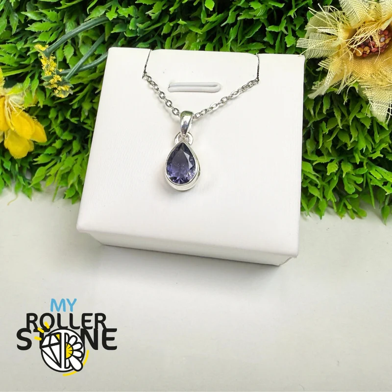 Colgante de iolita en plata de ley 925 – ILTP359