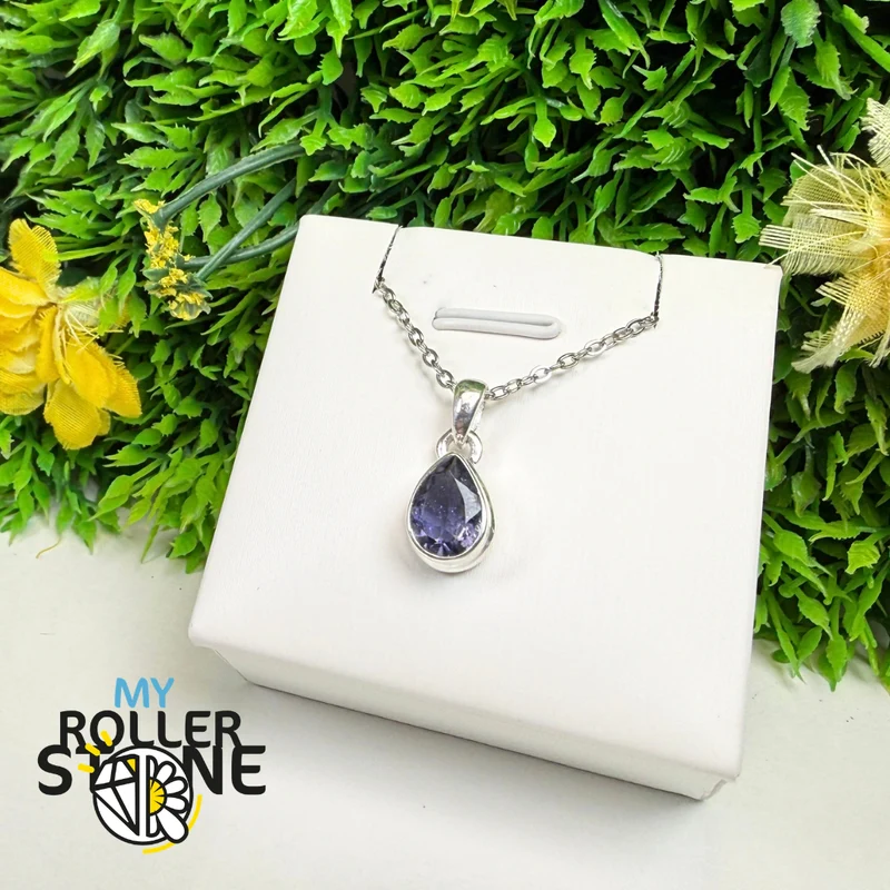 Colgante de iolita en plata de ley 925 – ILTP359