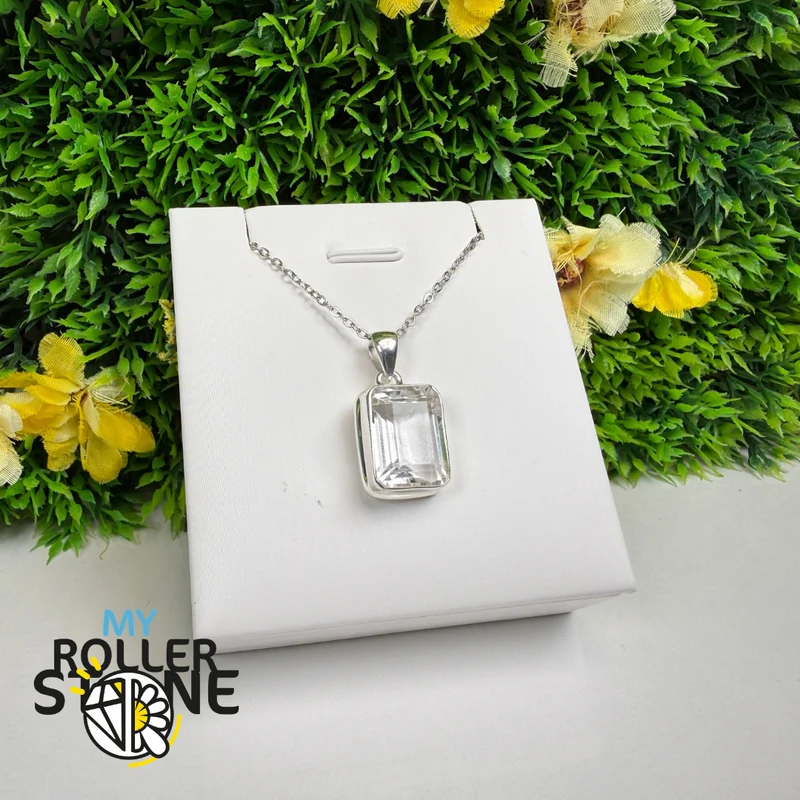 Colgante de cristal de roca en plata de ley 925 – CRYP1926