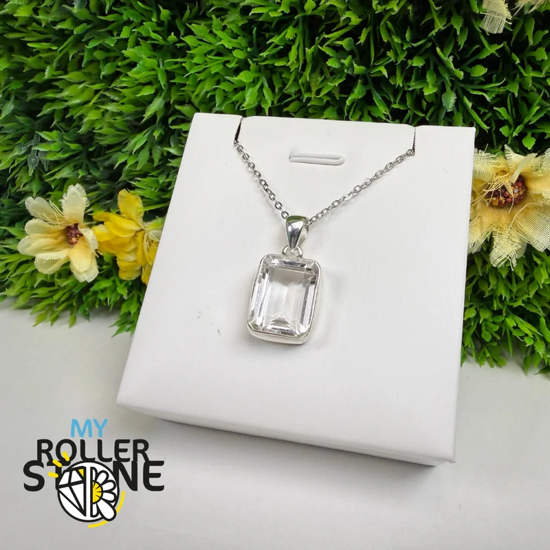 Colgante de cristal de roca en plata de ley 925 – CRYP1926