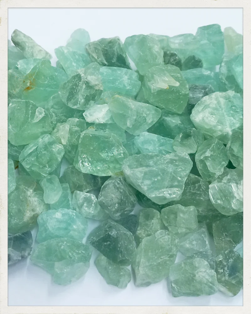 Fluorita verde en bruto