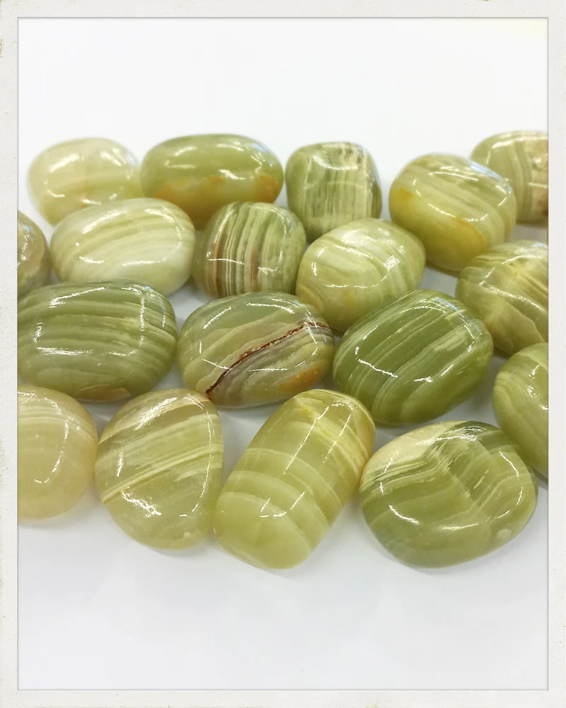 Rodado de ónix mármol verde (aragonito verde)