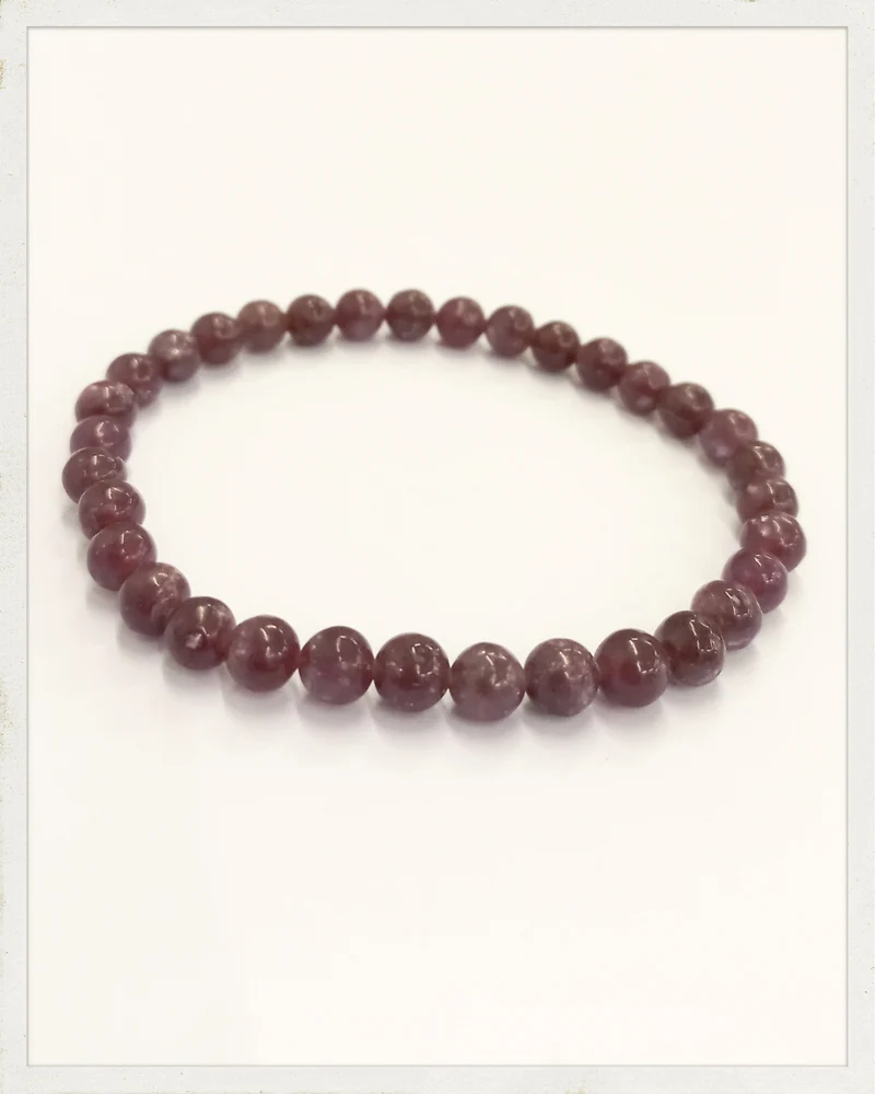 Pulsera de lepidolita (Bola de 6 mm.)