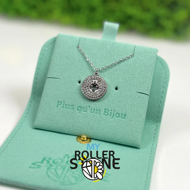 Collar con medallón del Árbol de la Vida con diamantes de imitación