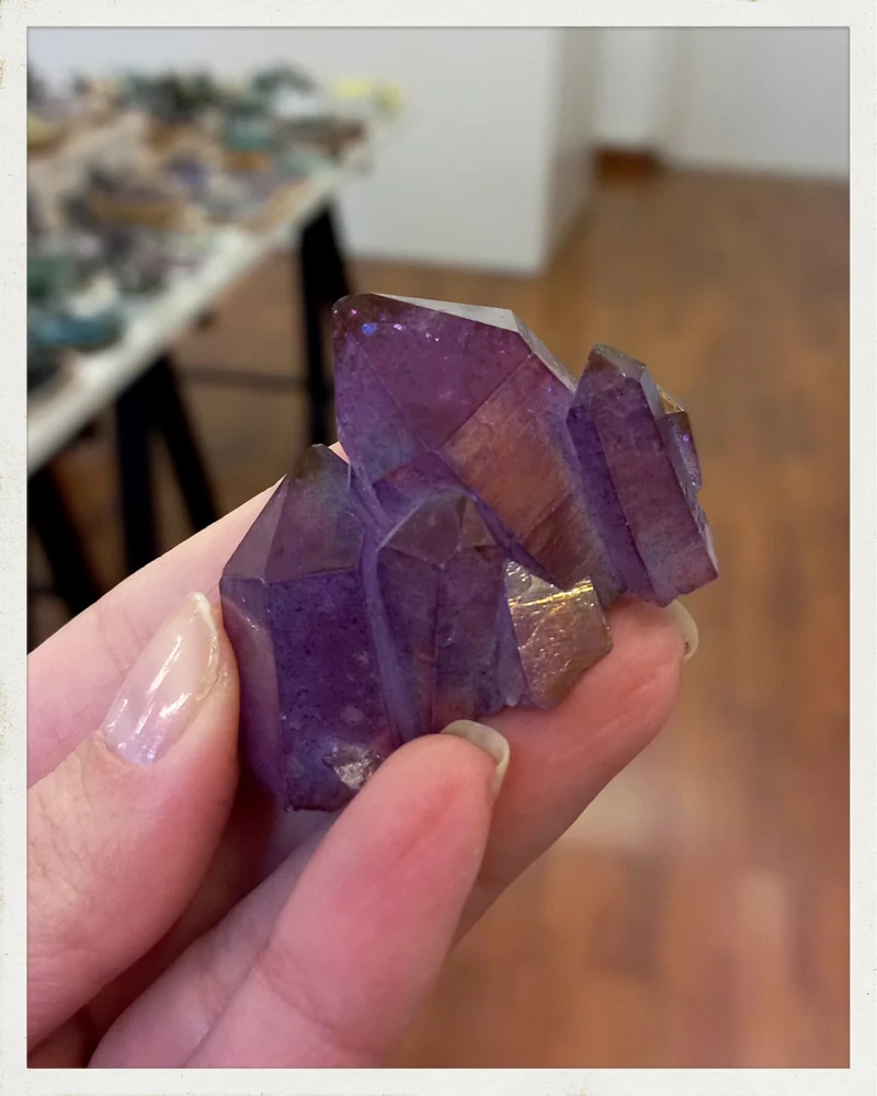 Drusa de cuarzo "Aura morado" (tratado) (EXCLUSIVO ONLINE)