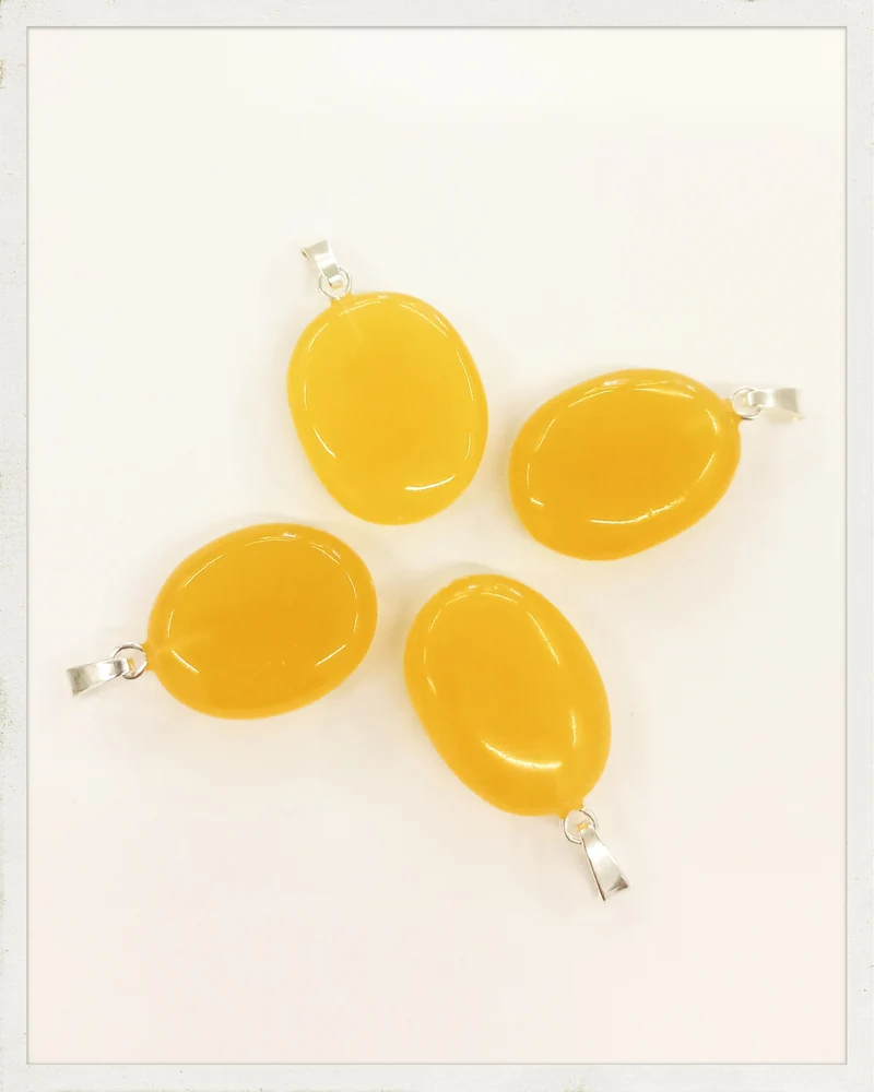 Colgante de calcita naranja y plata (EXCLUSIVO ONLINE)
