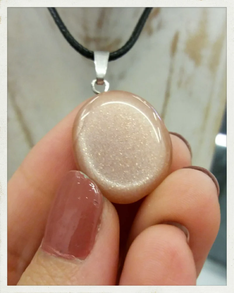Colgante de piedra luna melocotón (adularia)