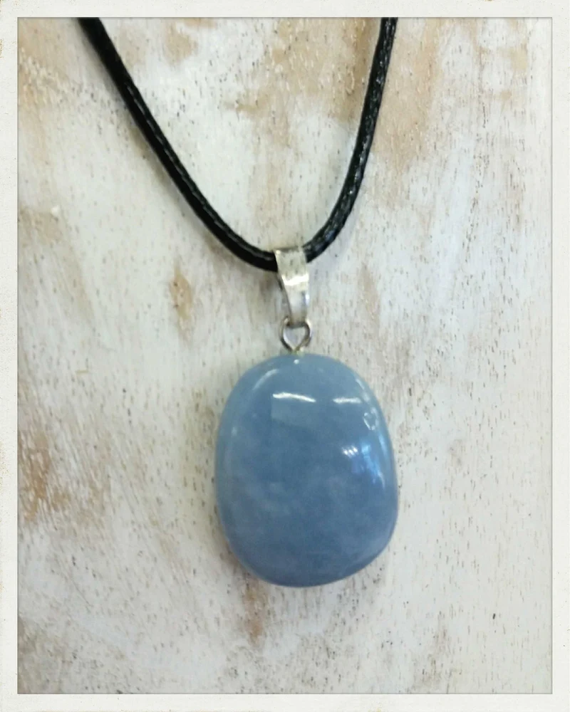 Colgante de angelita y plata (EXCLUSIVO ONLINE)