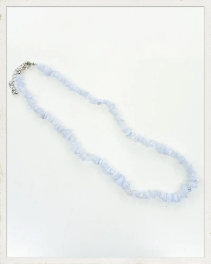 Collar de chips de ágata de encaje azul