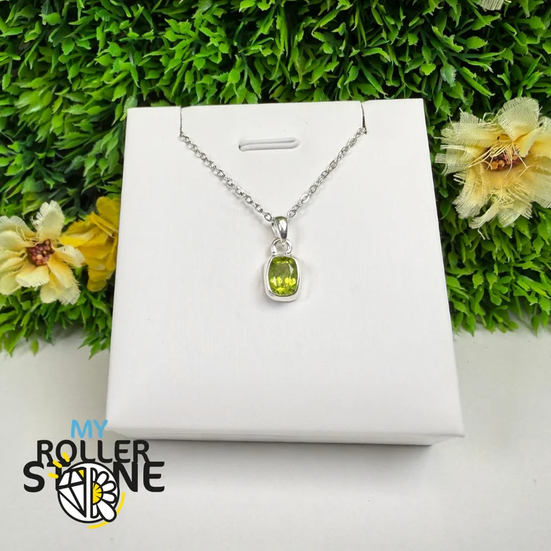 Colgante de peridoto en plata de ley 925 – PDTP623