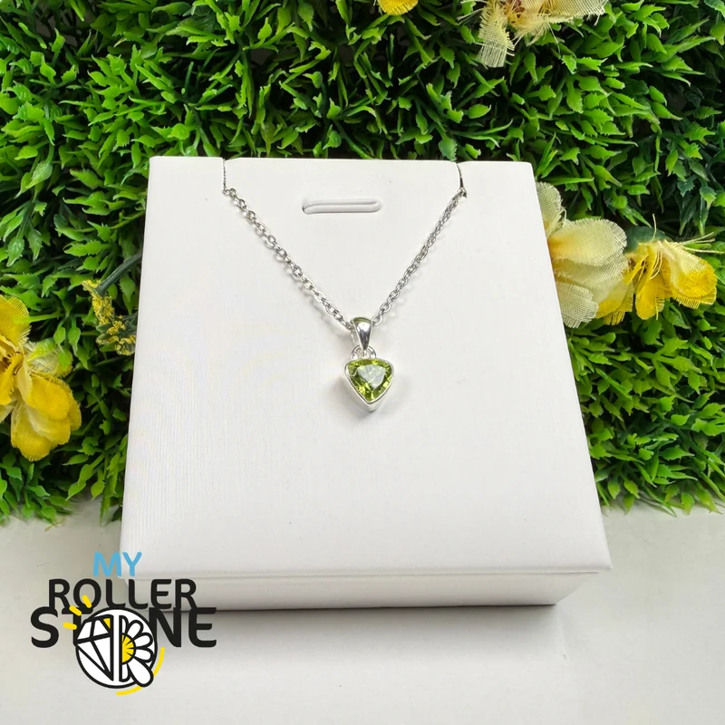 Colgante de peridoto en plata de ley 925 – PDTP720