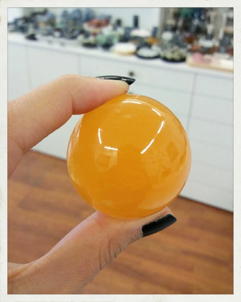 Esferas de calcita naranja