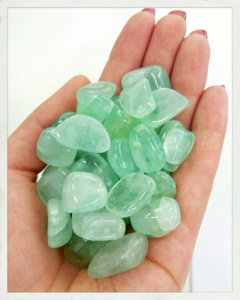 Rodado de calcita verde