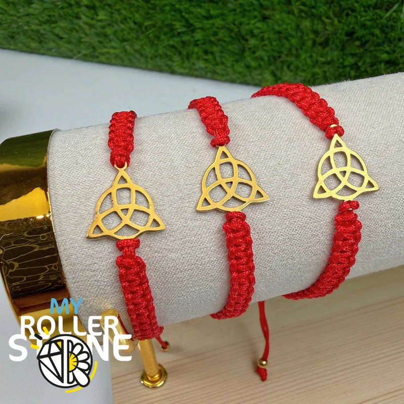 Pulsera ajustable Destiny con nudo de la Trinidad – Acero inoxidable dorado