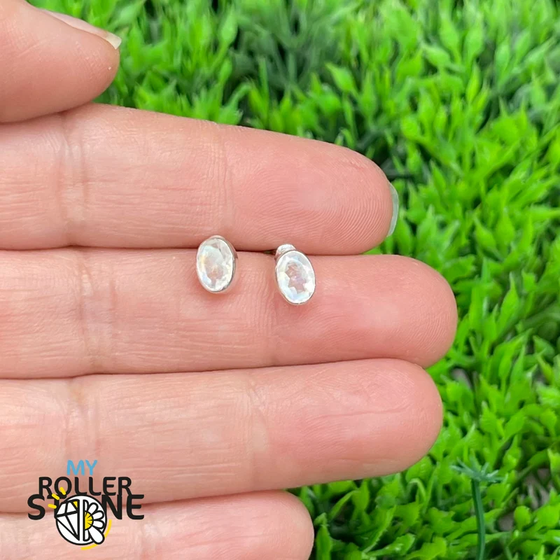 Pendientes de piedra lunar arcoíris con forma ovalada facetada