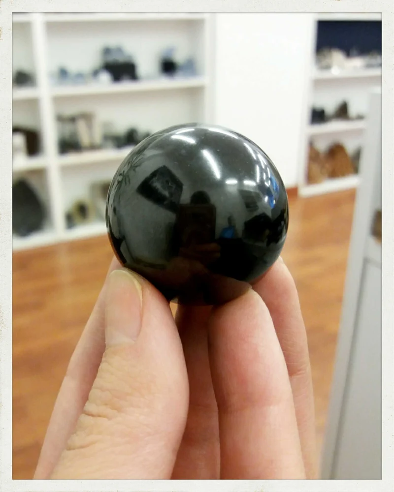 Esfera de shungit (varios tamaños y precios)
