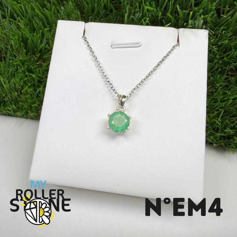 Colgante de esmeralda brasileña en plata de ley 925 #EM4