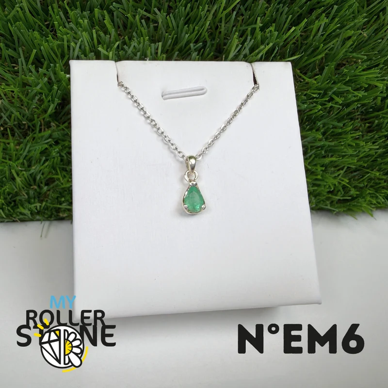 Colgante de esmeralda brasileña en plata de ley 925 #EM6