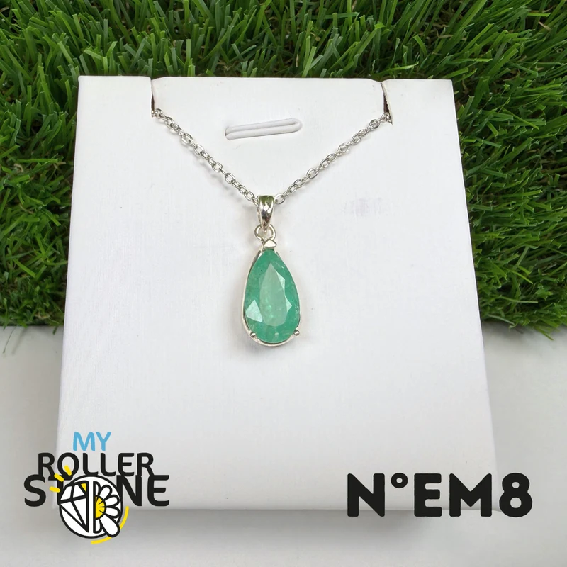 Colgante de esmeralda brasileña en plata de ley 925 #EM8