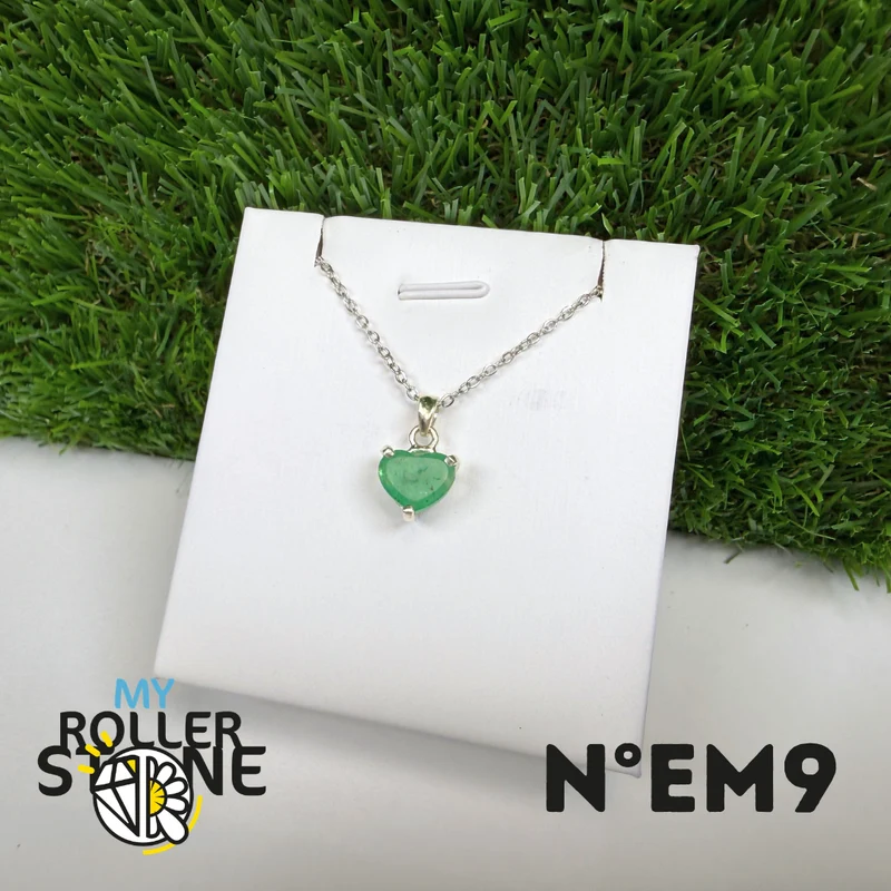 Colgante de esmeralda brasileña en plata de ley 925 #EM9