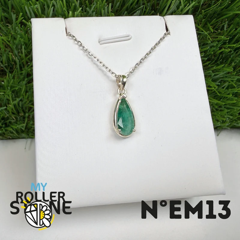 Colgante de esmeralda brasileña en plata de ley 925 #EM13