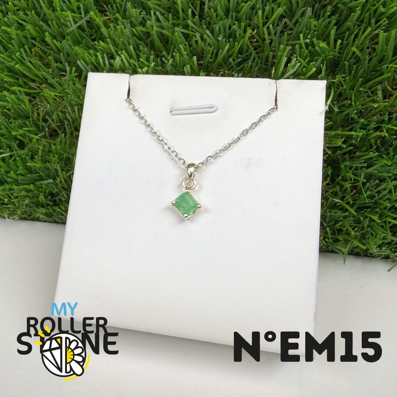 Colgante de esmeralda brasileña en plata de ley 925 #EM15