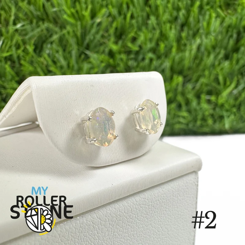 Pendientes de ópalo etíope ovalado de 6 x 4 mm en plata de ley 925 n.º 2