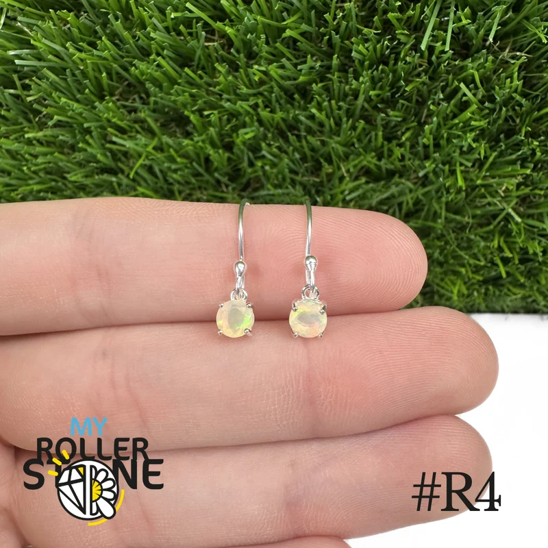 Pendientes redondos de ópalo etíope de 5 x 5 mm en plata de ley 925 #R4