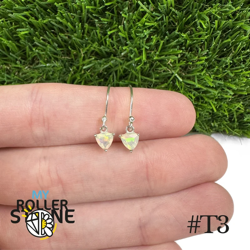 Pendientes de ópalo trillón etíope de 5 x 5 mm en plata de ley 925 #T3