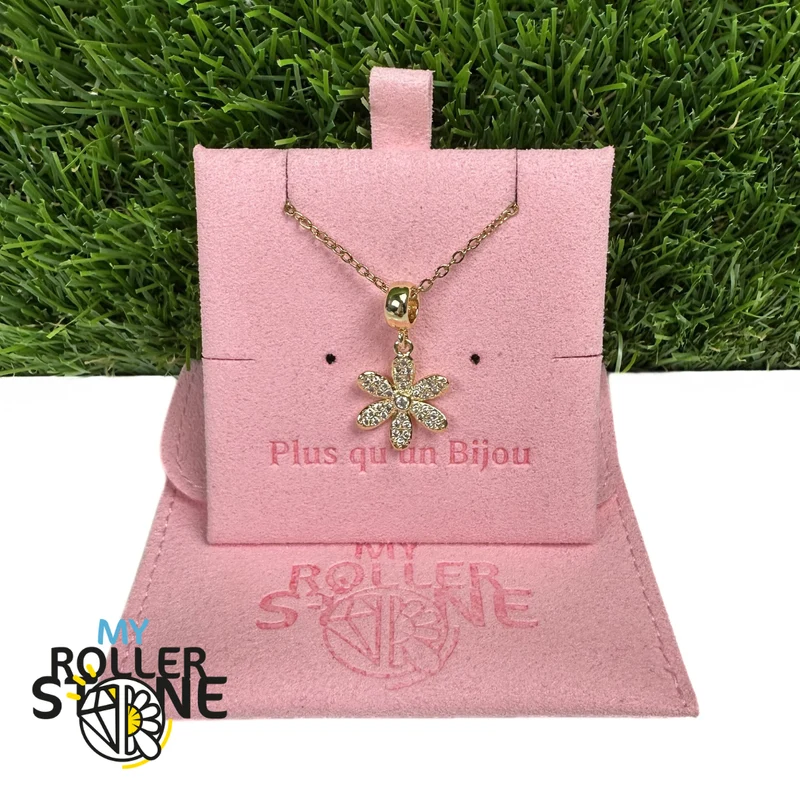 Juego de colgante de flor de latón con micropavé de circonitas cúbicas (3 colores)